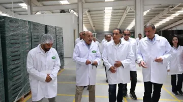 صور.. رئيس الوزراء يزور شركة مغربي الزراعية “مافا”