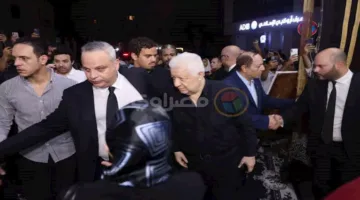 صور: مرتضى منصور في عزاء والد تامر عبد المنعم