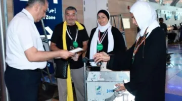صور: مصر للطيران تنظم 20 رحلة جوية غدًا لإعادة الحجاج.
