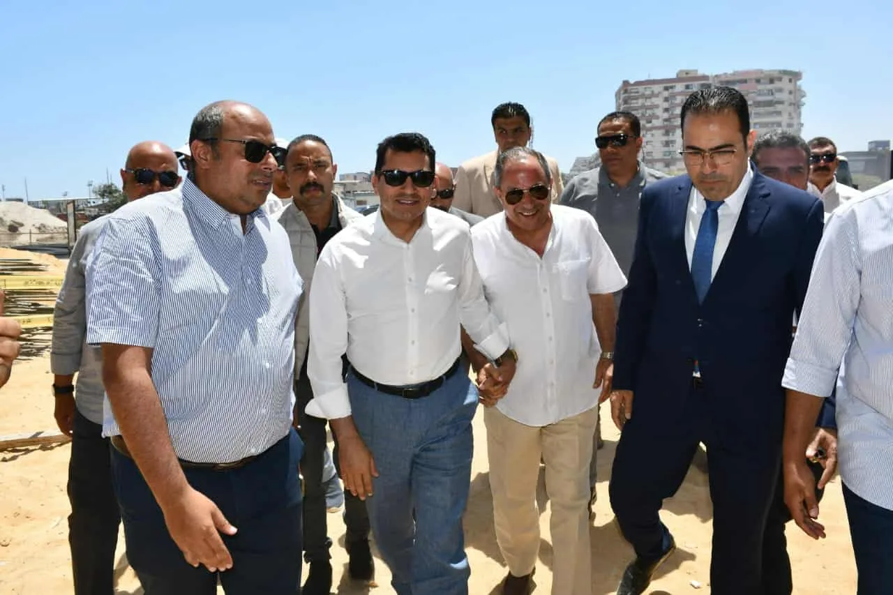 صور | وزير الرياضة ومحافظ بورسعيد يزوران الاستاد الجديد للمصري ويكشفان عن موعد الافتتاح