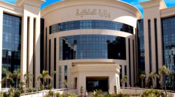 ضبط شخص لإدارته مؤسسة تعليمية غير مرخصة للنصب والاحتيال على المواطنين