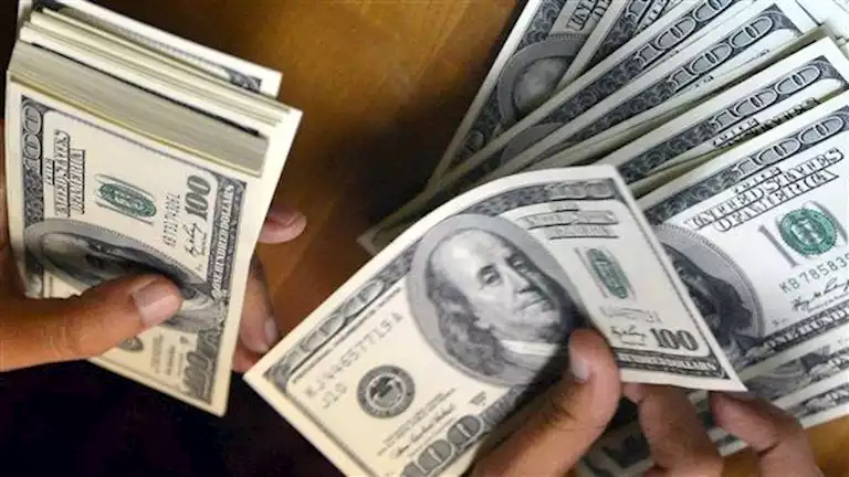 ضبط قضايا متعلقة بتجارة العملة الأجنبية بقيمة تجاوزت 5 ملايين جنيه خلال 24 ساعة ضبط قضايا متعلقة بتجارة العملة الأجنبية بقيمة تجاوزت 5 ملايين جنيه خلال 24 ساعة