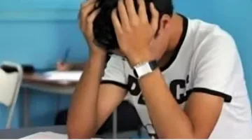 طالبة في الثانوية العامة تتعرض لتشنجات أثناء امتحاناتها ونقلها إلى المستشفى في أبوتشت شمال قنا