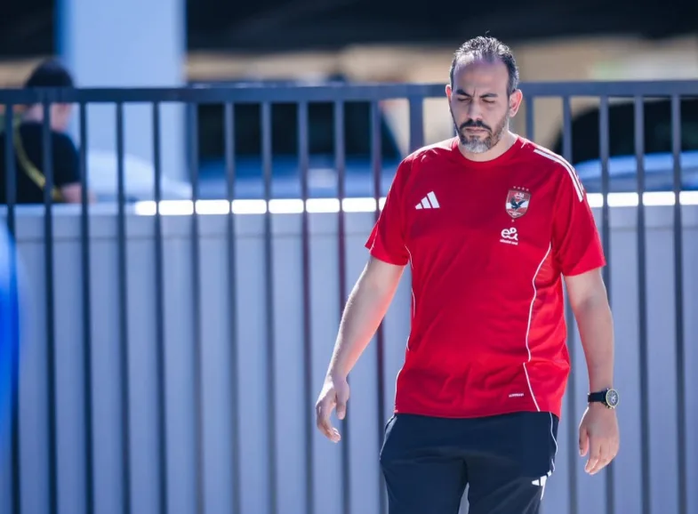طبيب الأهلي يؤكد للجهاز الفني استعدادية كافة اللاعبين. طبيب الأهلي يؤكد للجهاز الفني استعدادية كافة اللاعبين.
