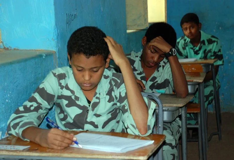 المدير العام لقوات الشرطة، وزير الداخلية المكلف، يترأس اجتماع خلية الطوارئ لاختبارات الشهادة السودانية.