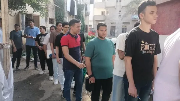 طلاب المرحلة الثانوية يتقدمون لامتحانات اللغة الأجنبية الثانية يوم الثلاثاء المقبل طلاب المرحلة الثانوية يتقدمون لامتحانات اللغة الأجنبية الثانية يوم الثلاثاء المقبل