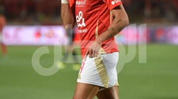 طلب مفاجئ من محمد شريف للموافقة على العودة إلى النادي الأهلي