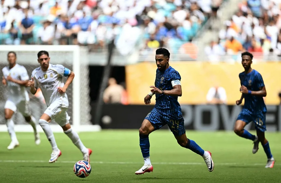 ظهور مميز للهلال.. نتائج الأندية العربية في الجولة الأولى من دور مجموعات كأس العالم للأندية ظهور مميز للهلال.. نتائج الأندية العربية في الجولة الأولى من دور مجموعات كأس العالم للأندية