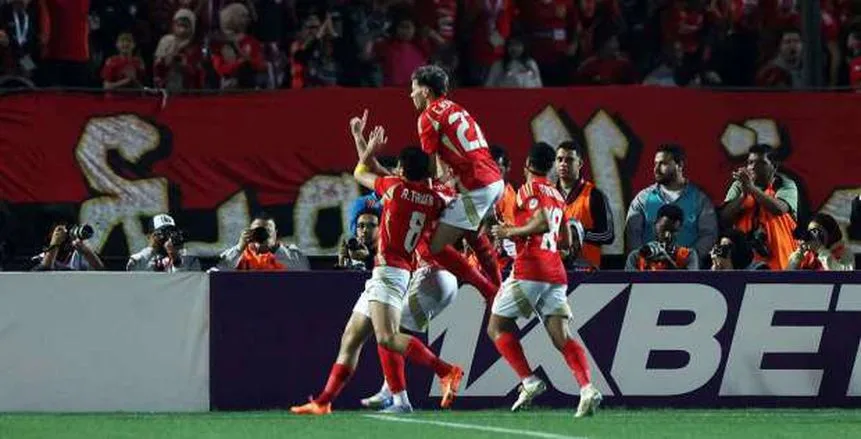 عاجل.. أسعار لاعبي الأهلي في فانتازي كأس العالم للأندية 2025: مفاجآت من زيزو وبن شرقي عاجل.. أسعار لاعبي الأهلي في فانتازي كأس العالم للأندية 2025: مفاجآت من زيزو وبن شرقي