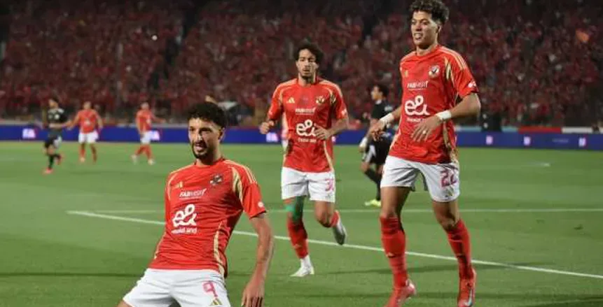 عاجل.. الأهلي يتخذ إجراءً سريعاً بشأن وسام أبو علي بعد قرار منتخب فلسطين عاجل.. الأهلي يتخذ إجراءً سريعاً بشأن وسام أبو علي بعد قرار منتخب فلسطين
