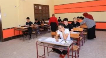 عاجل | طلاب الثانوية العامة بنظام السنة القديمة يبدأون اختبار اللغة الأجنبية الثانية