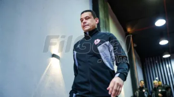 عبد الواحد السيد يسعى للحصول على تصفية مالية من الزمالك