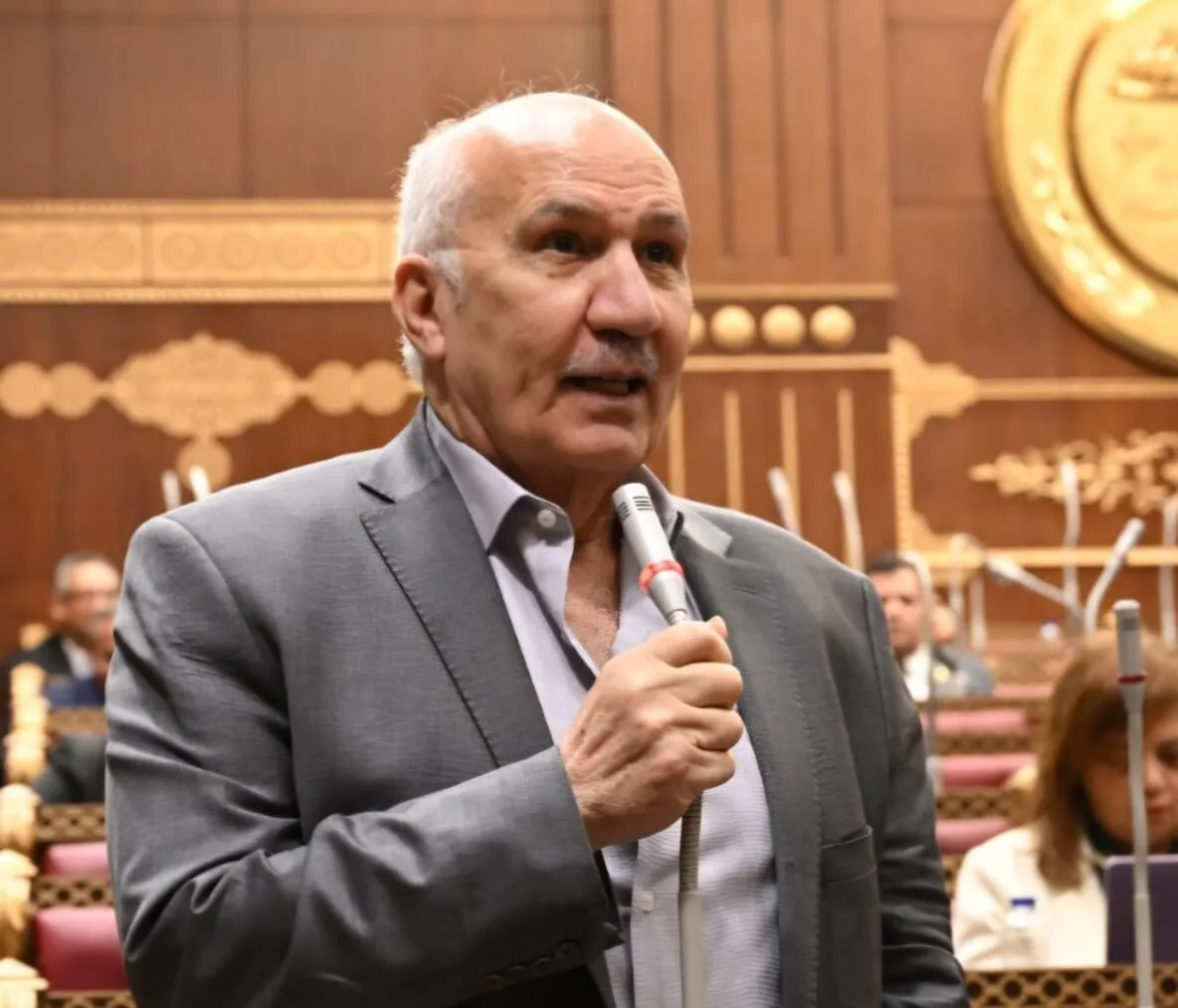 عبدالعال يقترح إنشاء لجنة من مختصين في التعليم والثقافة لمكافحة التنمر والتحرش في المدارس. عبدالعال يقترح إنشاء لجنة من مختصين في التعليم والثقافة لمكافحة التنمر والتحرش في المدارس.