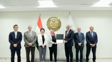 عبداللطيف ونائب رئيس “جايكا” يقدمان تكريمًا للدفعة الرابعة من مدربي فاعليات التوكاتسو