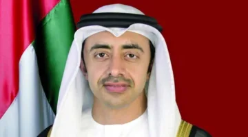عبدالله بن زايد يتواصل هاتفياً مع عدد من وزراء الخارجية لبحث تأثيرات الهجوم العسكري الإسرائيلي على إيران
