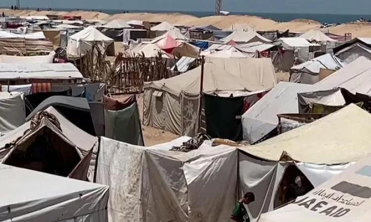 عدد النازحين قسراً حول العالم وصل إلى 122 مليوناً في نهاية أبريل عدد النازحين قسراً حول العالم وصل إلى 122 مليوناً في نهاية أبريل