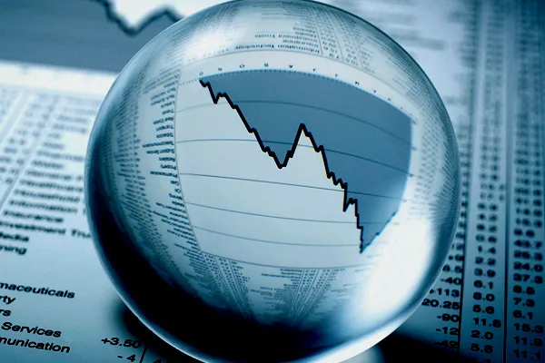 عدم الثقة والنمو: تأثير تعريفات ترامب على الاقتصاد العالمي