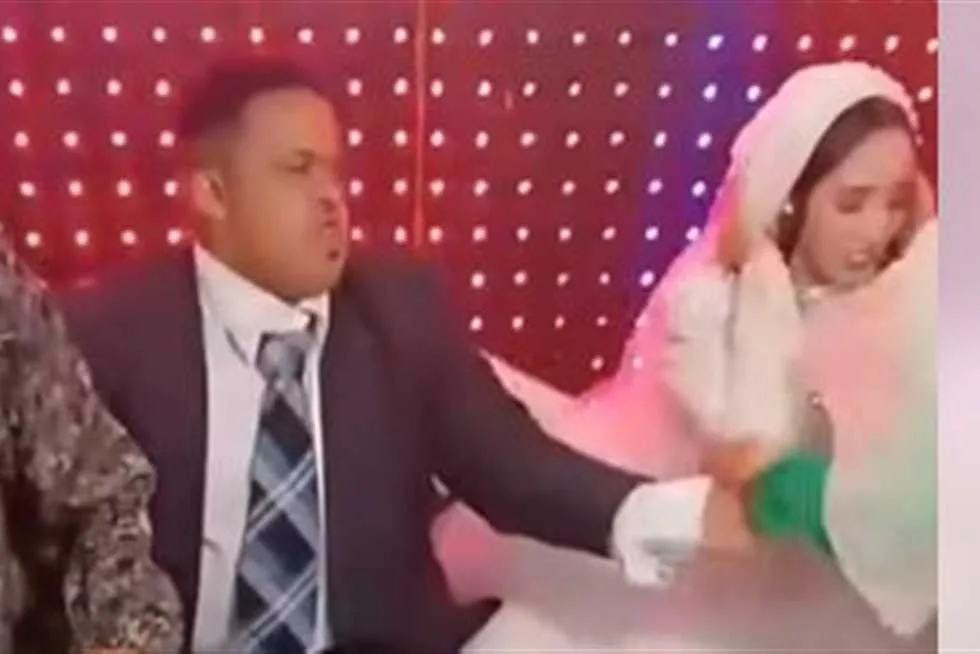 عروس من الشرقية تتألق في فيديو زفافها رغم متلازمة داون: “زوجي طبيعي وأنا سعيدة معه” (فيديو)