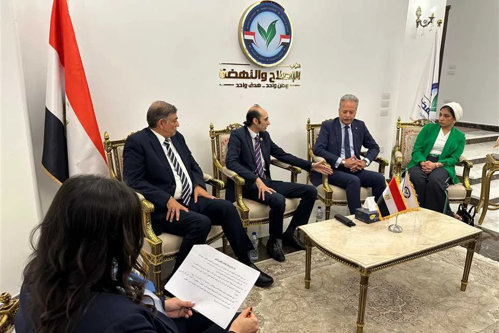 عصام شيحة: نحتاج إلى تعديل قوانين الأحزاب وتعزيز العمل الجماعي عصام شيحة: نحتاج إلى تعديل قوانين الأحزاب وتعزيز العمل الجماعي