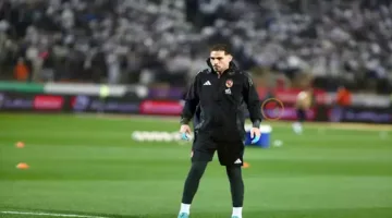 على الرغم من غيابه.. حمزة علاء يؤازر الأهلي قبل مباراة بورتو بهذه الطريقة