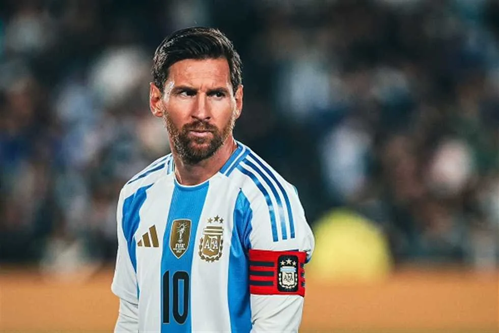 «على طريقة كأس العالم».. الأرجنتين تُفاجئ ميسي قبل مباراة الأهلي في مونديال الأندية