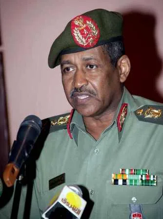 السفير عدوي يثني على دراسة إقامة منطقة لوجستية على الحدود مع السودان السفير عدوي يثني على دراسة إقامة منطقة لوجستية على الحدود مع السودان