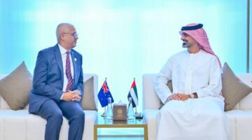 عمّار بن حميد يتحدث مع السفير الأسترالي حول تعزيز العلاقات بين البلدين