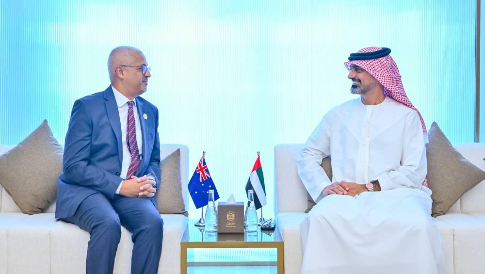 عمّار بن حميد يتحدث مع السفير الأسترالي حول تعزيز العلاقات بين البلدين عمّار بن حميد يتحدث مع السفير الأسترالي حول تعزيز العلاقات بين البلدين