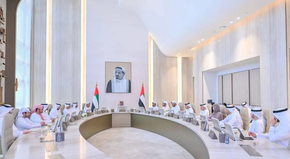 عمّار بن حميد يطلق مبادرة “صيفنا المتوازن” في حكومة عجمان عمّار بن حميد يطلق مبادرة “صيفنا المتوازن” في حكومة عجمان