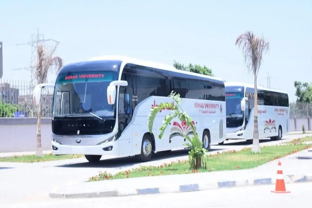 عودة ‘النصر للسيارات’ للحياة من جديد.. وزير قطاع الأعمال يسلّم أولى حافلاتها لجامعة سوهاج ويعلن عن قرب بدء إنتاج سيارات الركوب