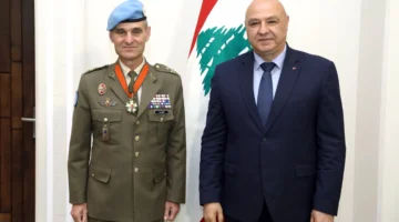 عون يخبر لاكروا بتمسك لبنان بوجود ‘اليونيفيل’: استقرار الجنوب ضروري للمنطقة