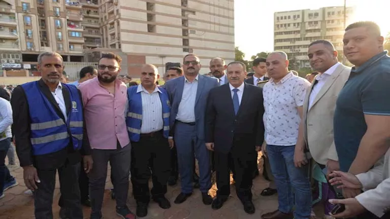 عيد الأضحى في أسيوط: تجمع للصلاة، تبادل التهاني والتقاط الصور مع المحافظ عيد الأضحى في أسيوط: تجمع للصلاة، تبادل التهاني والتقاط الصور مع المحافظ