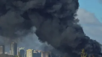 مقتل 4 وإصابة 20 شخصاً في كييف نتيجة هجوم روسي بالصواريخ والطائرات المسيرة على مختلف مناطق أوكرانيا
