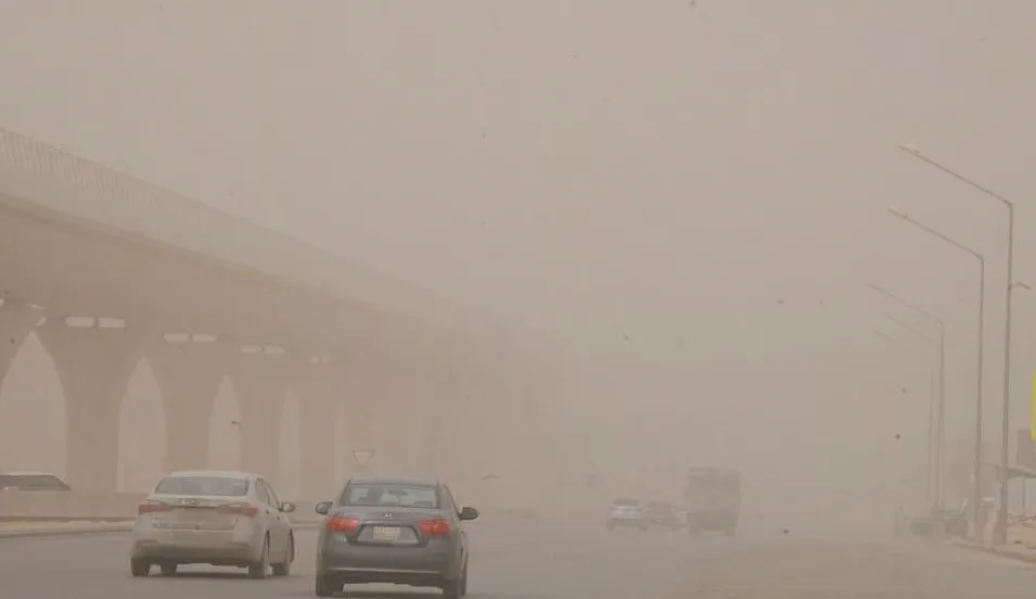 غبار عالق فوق شرورة غبار عالق فوق شرورة