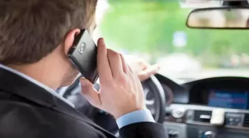 غرامة تصل إلى 300 جنيه: تسجيل 536 مخالفة لاستخدام الهاتف أثناء القيادة