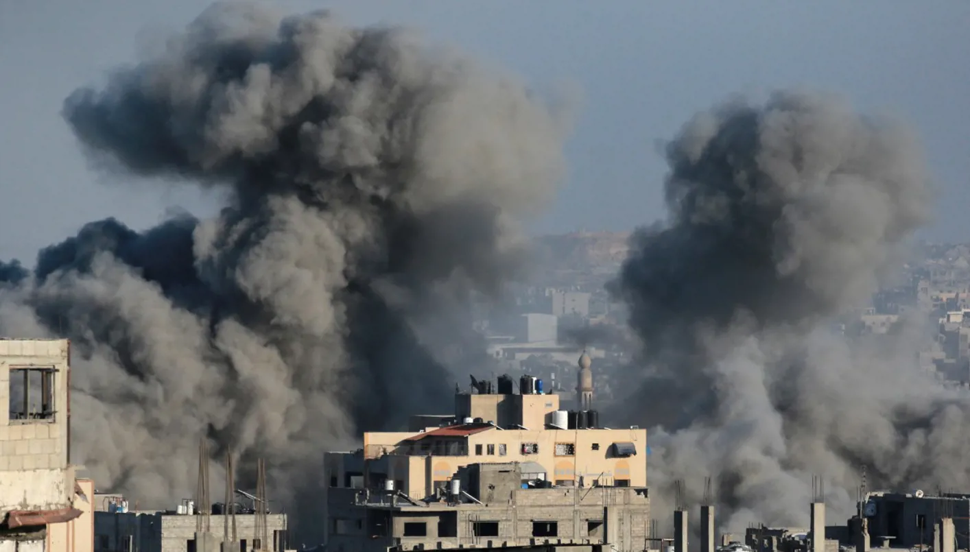 غزة: سقوط قتلى وجرحى جراء هجوم إسرائيلي على مدرسة في حي الزيتون غزة: سقوط قتلى وجرحى جراء هجوم إسرائيلي على مدرسة في حي الزيتون