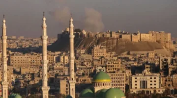 فرار عشرات العائلات المسيحية من مناطق في مدينة حلب إلى الشيخ مقصود والأشرفية بسبب مخاطر العنف.