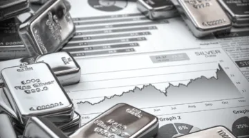فرصة الاستثمار في الفضة: كيوساكي وشيف يدعوان للشراء قبل ارتفاع يوليو 2025