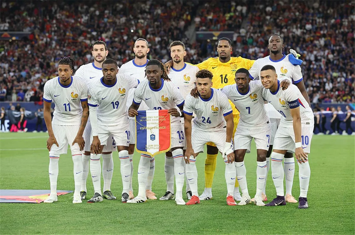 فرنسا وألمانيا في دوري الأمم الأوروبية: مبابي يتصدر هجوم المنتخب الفرنسي فرنسا وألمانيا في دوري الأمم الأوروبية: مبابي يتصدر هجوم المنتخب الفرنسي