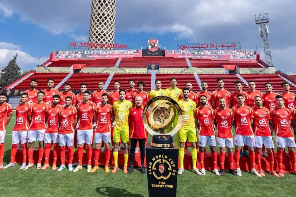 «فريق متماسك».. لاعب بورتو يتناول لقاء الأهلي في بطولة كأس العالم للأندية «فريق متماسك».. لاعب بورتو يتناول لقاء الأهلي في بطولة كأس العالم للأندية