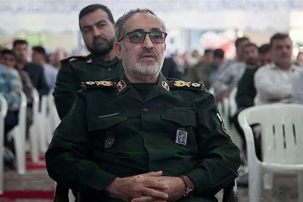 فرّ من الخدمة العسكرية قبل الثورة.. من هو علي شادماني الذي قُتِلَتْه إسرائيل بعد 4 أيام من توليه المنصب؟ فرّ من الخدمة العسكرية قبل الثورة.. من هو علي شادماني الذي قُتِلَتْه إسرائيل بعد 4 أيام من توليه المنصب؟