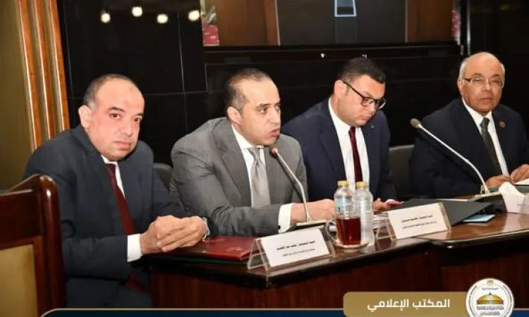 فوزي: النسخة المعدلة من مشروع قانون الإيجار القديم تُحقق فوائد لجميع الأطراف فوزي: النسخة المعدلة من مشروع قانون الإيجار القديم تُحقق فوائد لجميع الأطراف