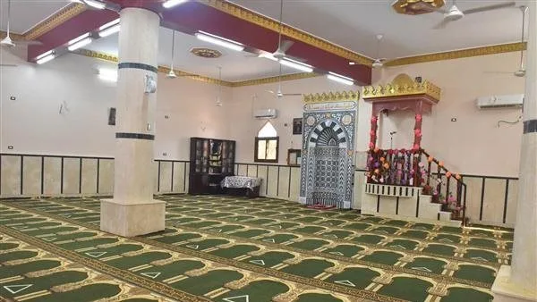 في 5 محافظات، وزارة الأوقاف تفتتح اليوم 9 مساجد ضمن مشروع إعادة تأهيل دور العبادة. في 5 محافظات، وزارة الأوقاف تفتتح اليوم 9 مساجد ضمن مشروع إعادة تأهيل دور العبادة.