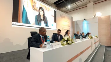 في إطار المعرض والمؤتمر الطبي الأفريقي، هيئة التأمين الصحي الشامل تُبرز تجربتها في تحقيق الاستدامة المالية للنظام.