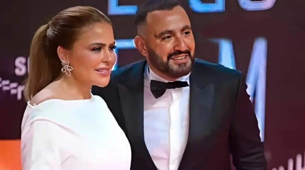 في قضية السقا.. مغادرة مها الصغير وسائقها للنيابة بعد تقديم إفاداتهم في قضية السقا.. مغادرة مها الصغير وسائقها للنيابة بعد تقديم إفاداتهم