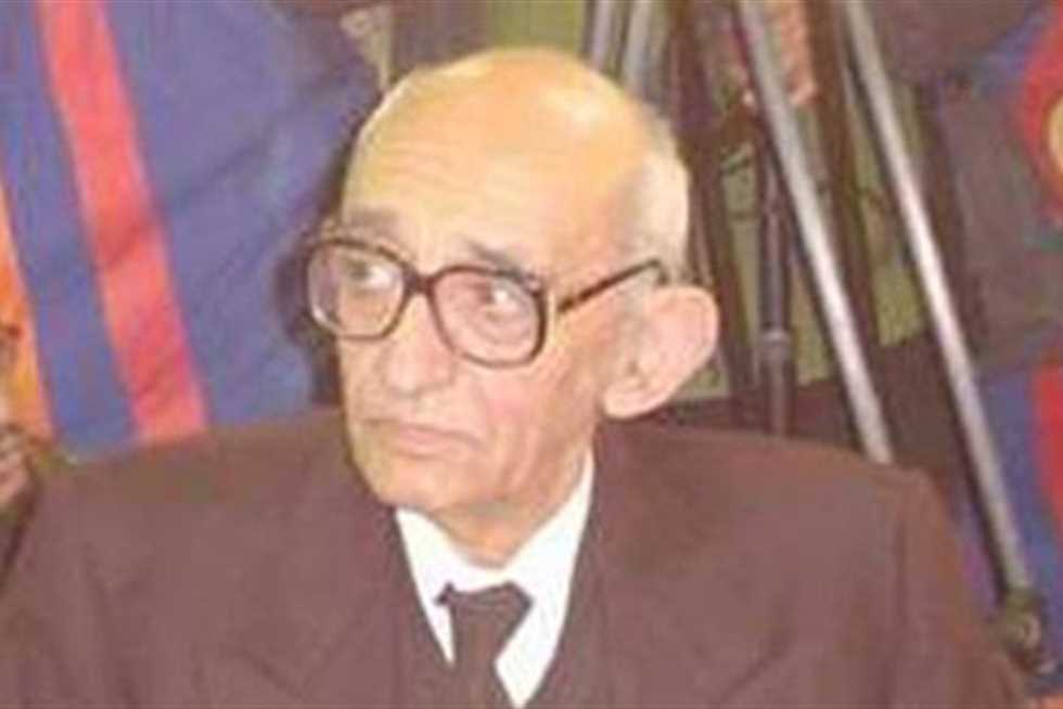 في مثل هذا اليوم: رحيل أحمد نبيل الهلالي، قديس اليسار المصري، المحامي، بتاريخ 18 يونيو 2006 في مثل هذا اليوم: رحيل أحمد نبيل الهلالي، قديس اليسار المصري، المحامي، بتاريخ 18 يونيو 2006