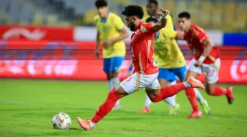 فيديو.. الأهلي يجدد عقد مروان عطية