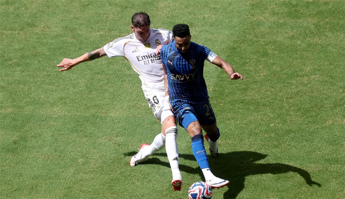 فيديو | الهلال يُفاجئ ريال مدريد بتعادل تاريخي في أول مباراة لإنزاجي وألونسو بكأس العالم للأندية فيديو | الهلال يُفاجئ ريال مدريد بتعادل تاريخي في أول مباراة لإنزاجي وألونسو بكأس العالم للأندية