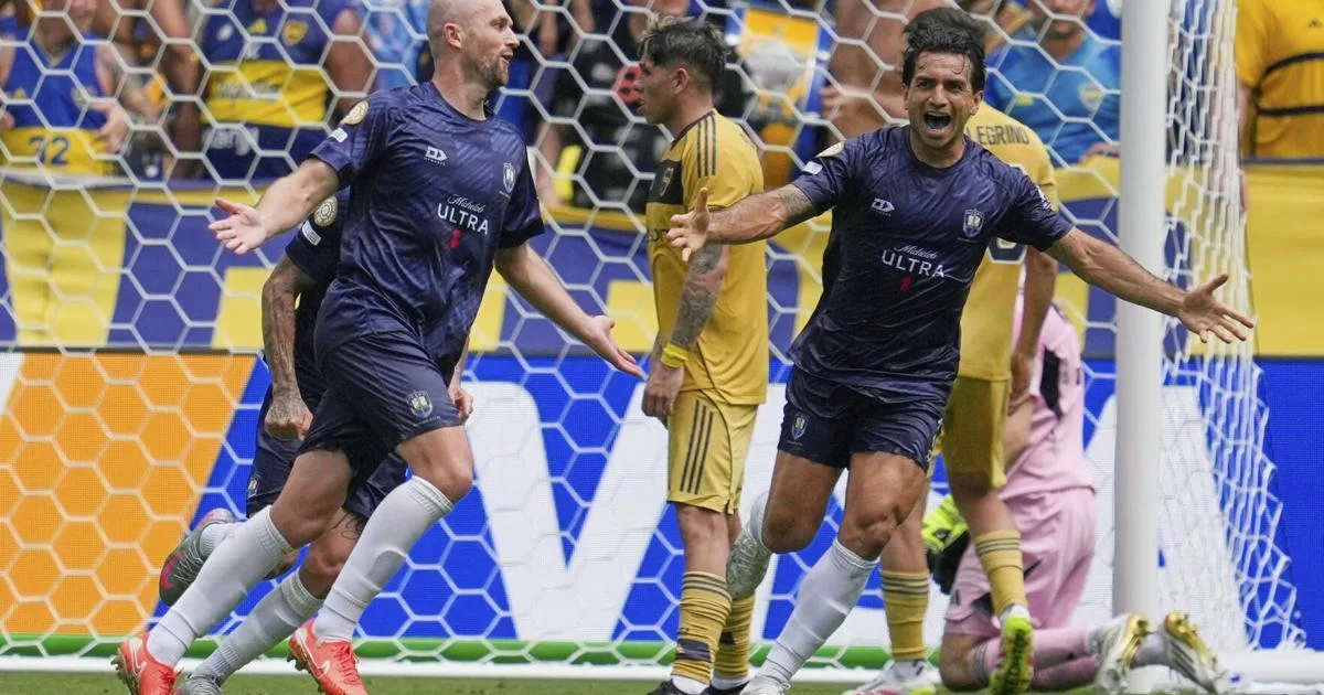 فيديو | بوكا جونيورز يتعادل مع أوكلاند سيتي ويخرج من كأس العالم للأندية فيديو | بوكا جونيورز يتعادل مع أوكلاند سيتي ويخرج من كأس العالم للأندية