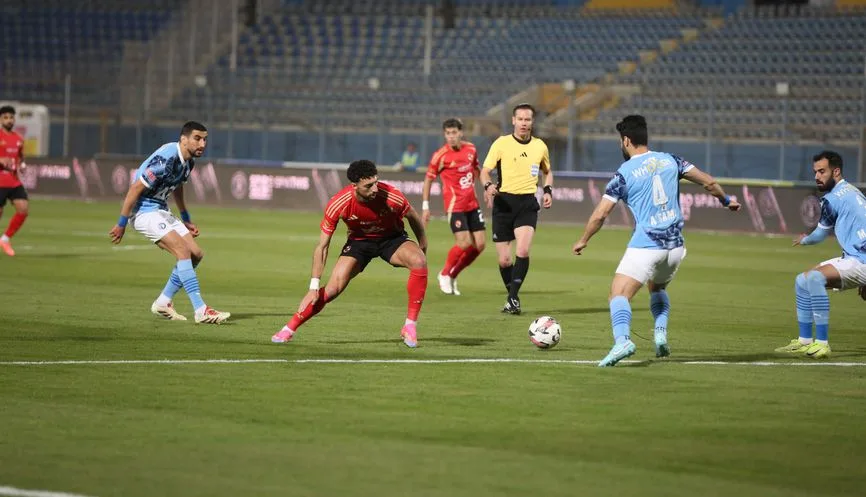 فيديو.. صراع الأهلي والزمالك على صفقة مميزة فيديو.. صراع الأهلي والزمالك على صفقة مميزة